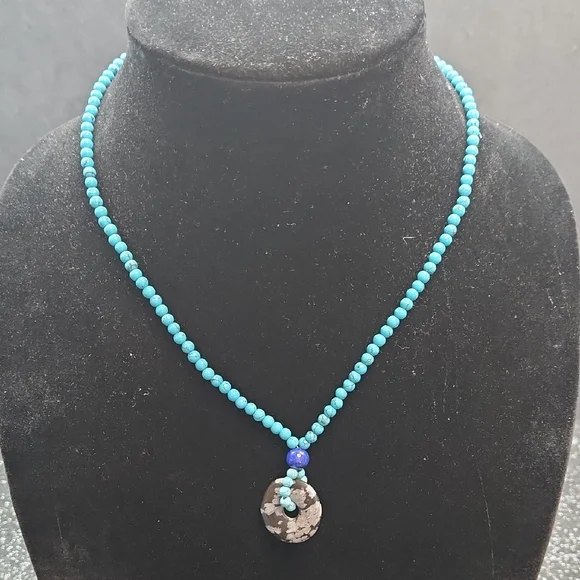 Elegant Green and Blue Beaded Necklace Lot Of 6 - Picture 4 of 14